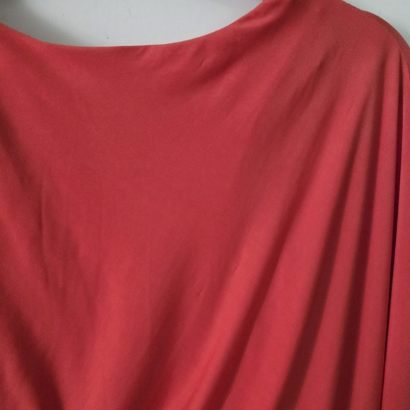 *Flawed*‎ Gracia Mendocino Asymmetrical Coral Draped Shoulder Ruched Mini Dress - Picture 5 of 10